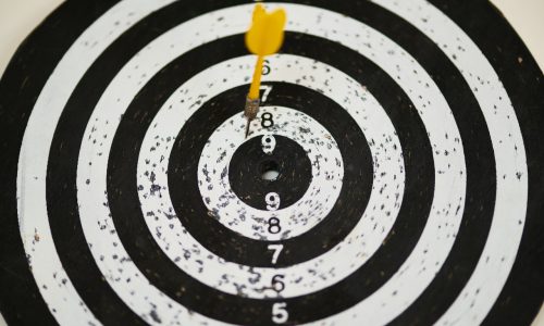 black-and-white-dartboard-1552617 Czym są Accelerated Mobile Pages? - zdjęcie nr 12